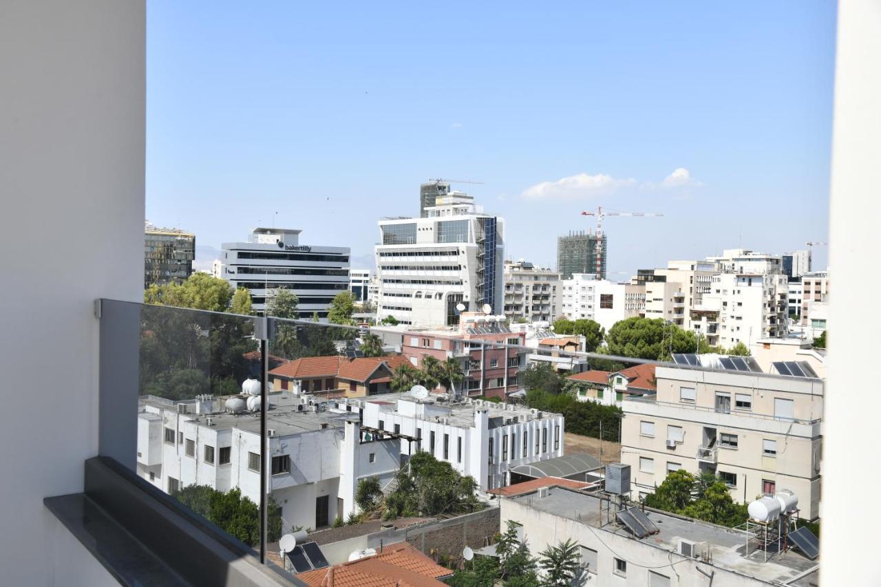 Baz Tower Aparthotel Nicosia Esterno foto